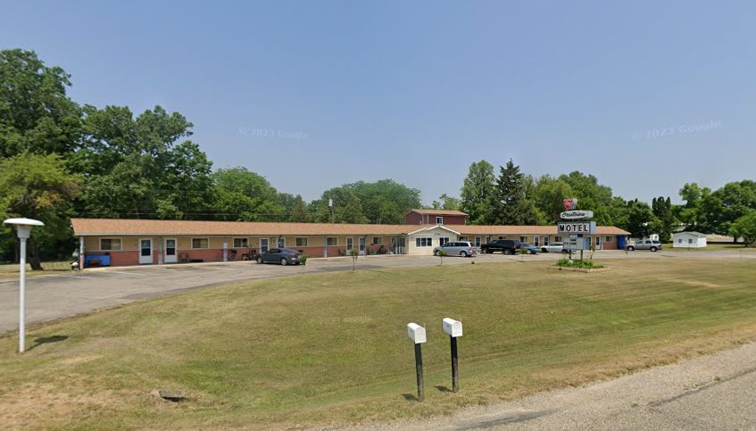 Crestview Motel - Web Listing (newer photo)